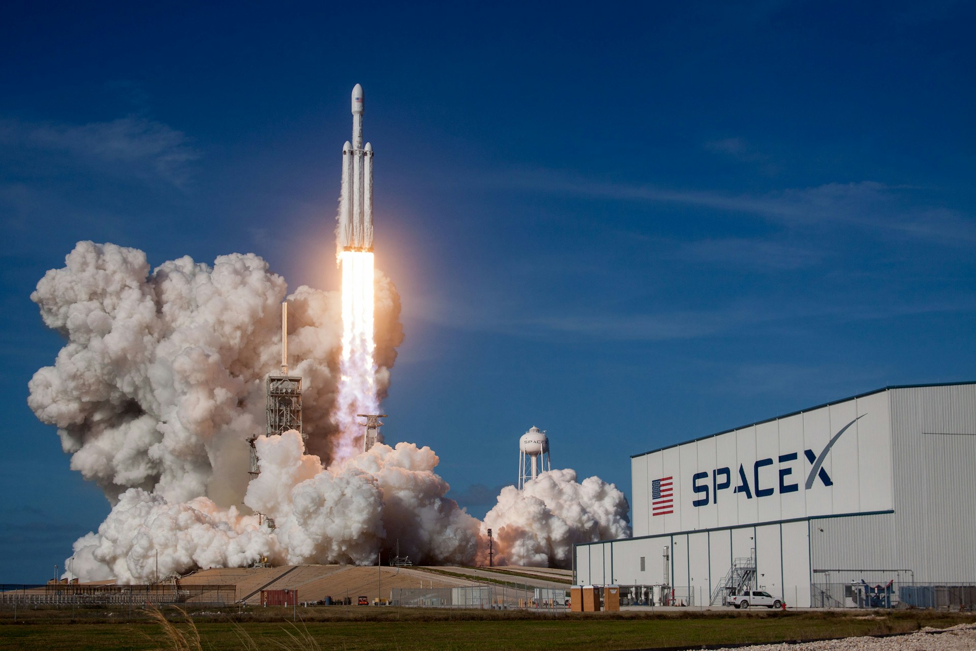 SpaceX Teksas'ta 55 Milyar Dolarlık Çip Tesisi Kuruyor