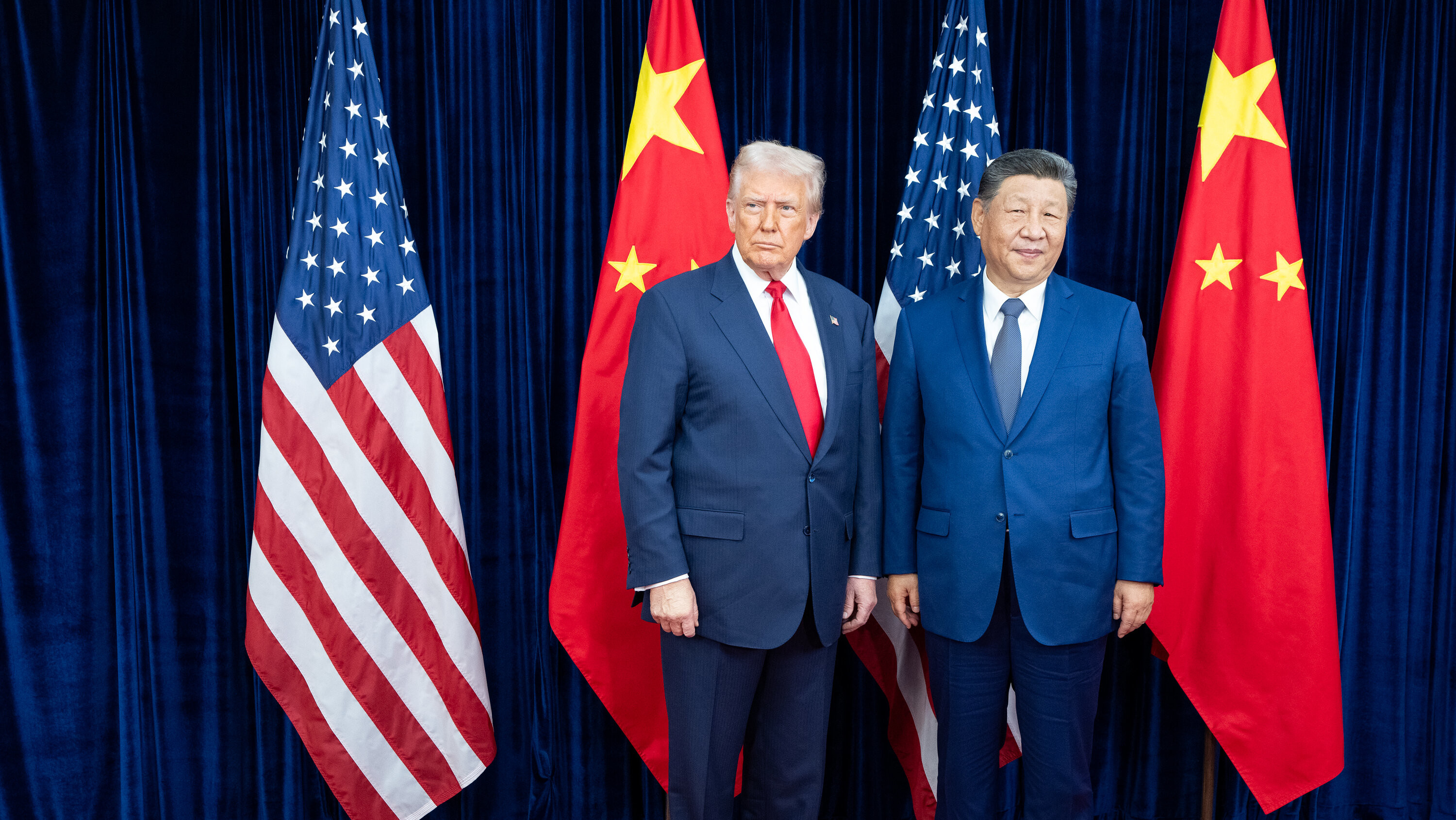 Şi ve Trump Hürmüz'ün Açık Kalması ve Nükleer Silah Konusunda Mutabık Kaldı