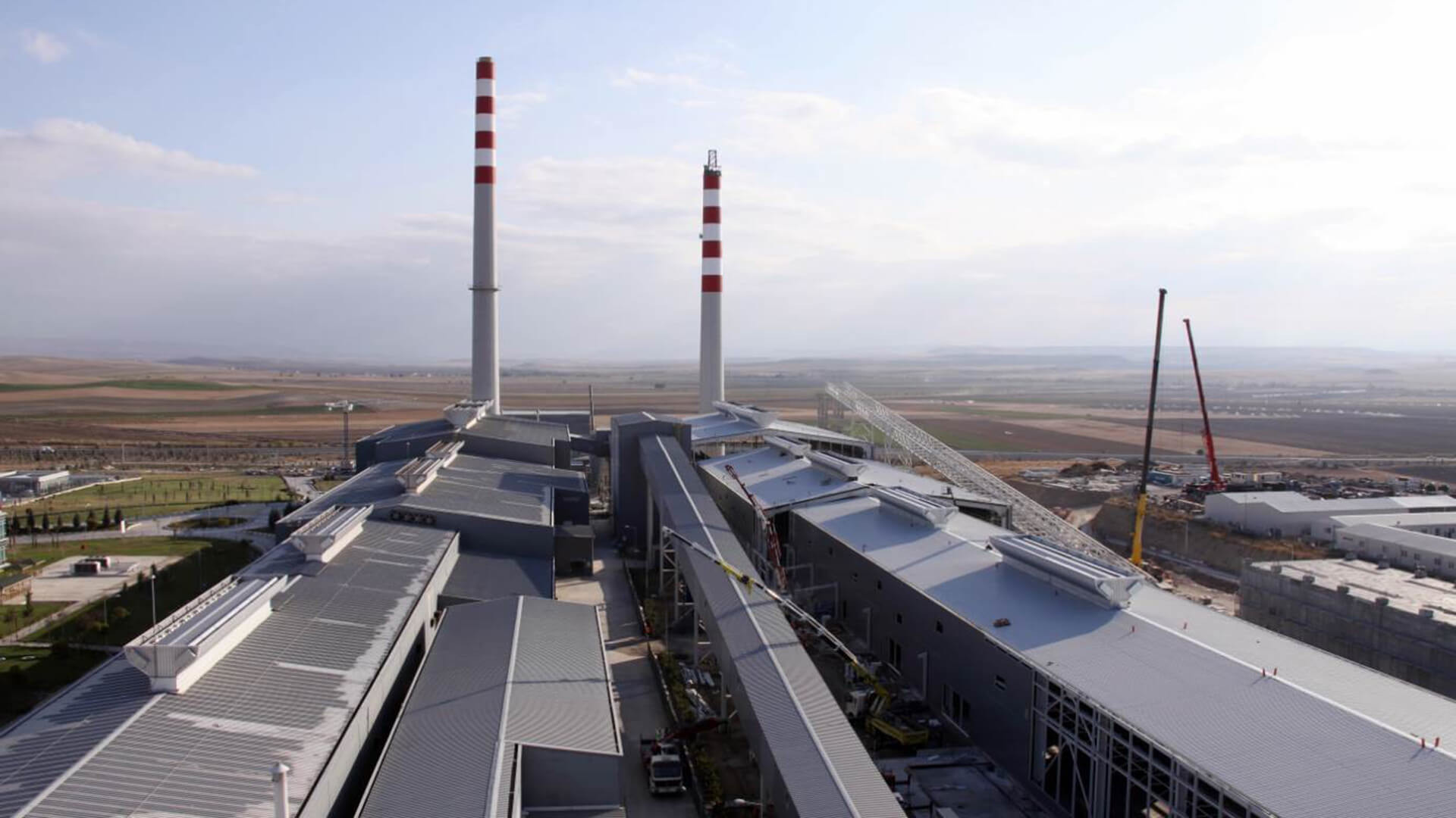 Şişecam Tarsus'ta Yeni Kaplamalı Cam Hattını Devreye Aldı