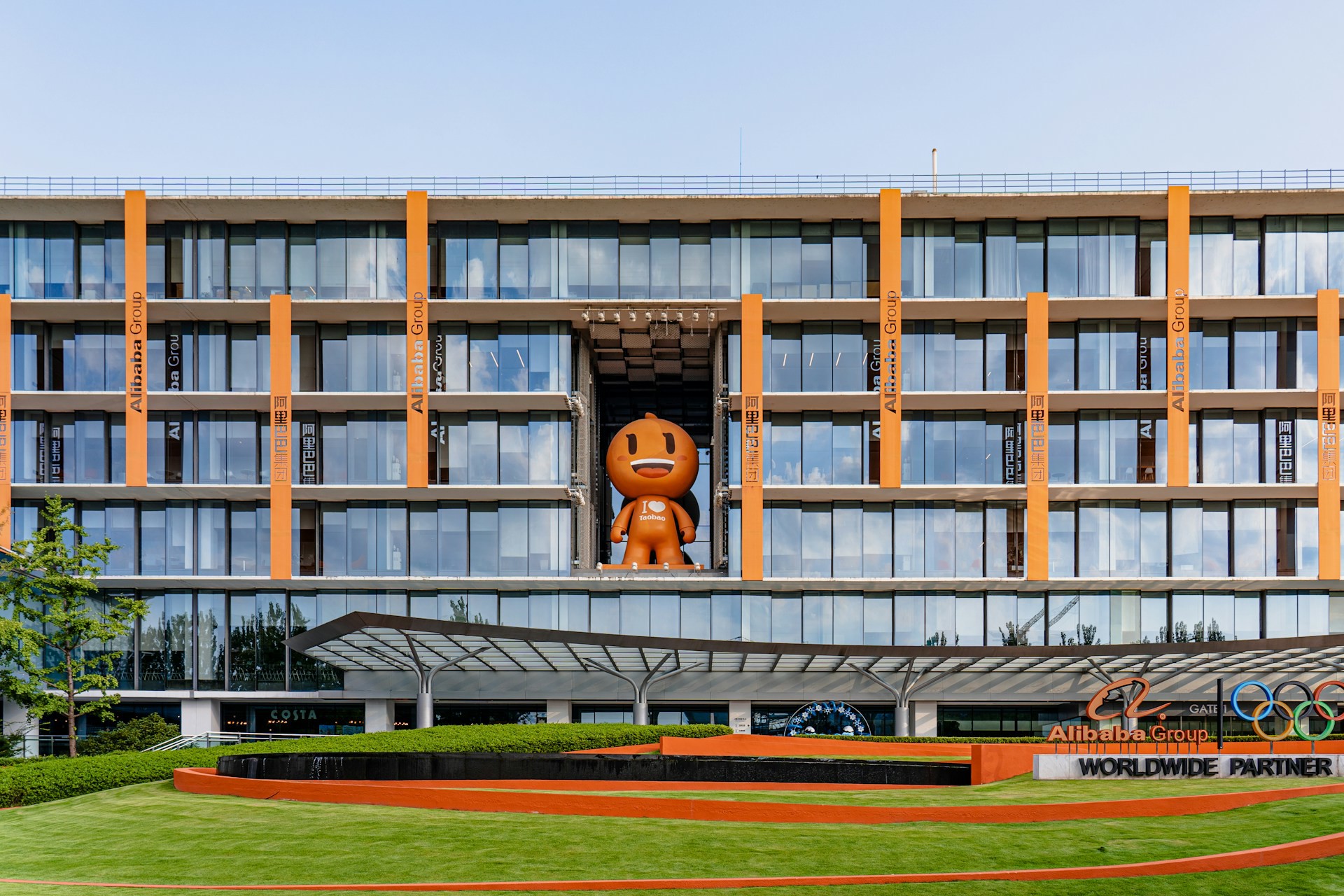 Anthropic'in Yapay Zeka Hırsızlığı Suçlaması Alibaba'yı Sarstı